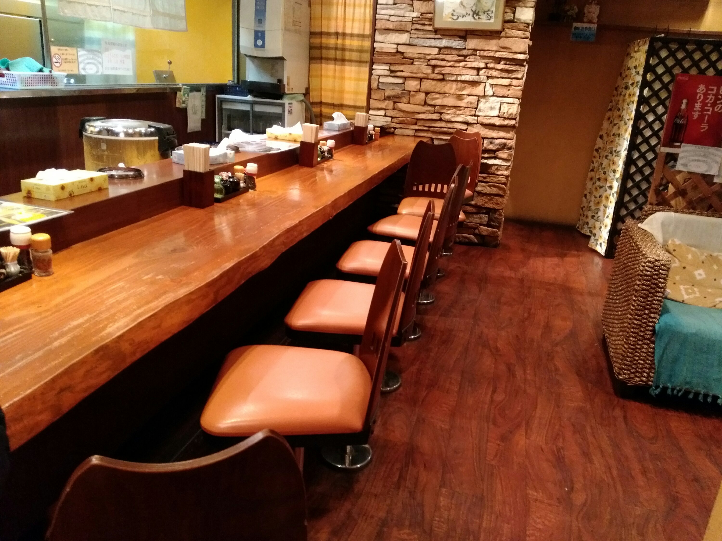 せん家 仙台南店 店内 カウンター席