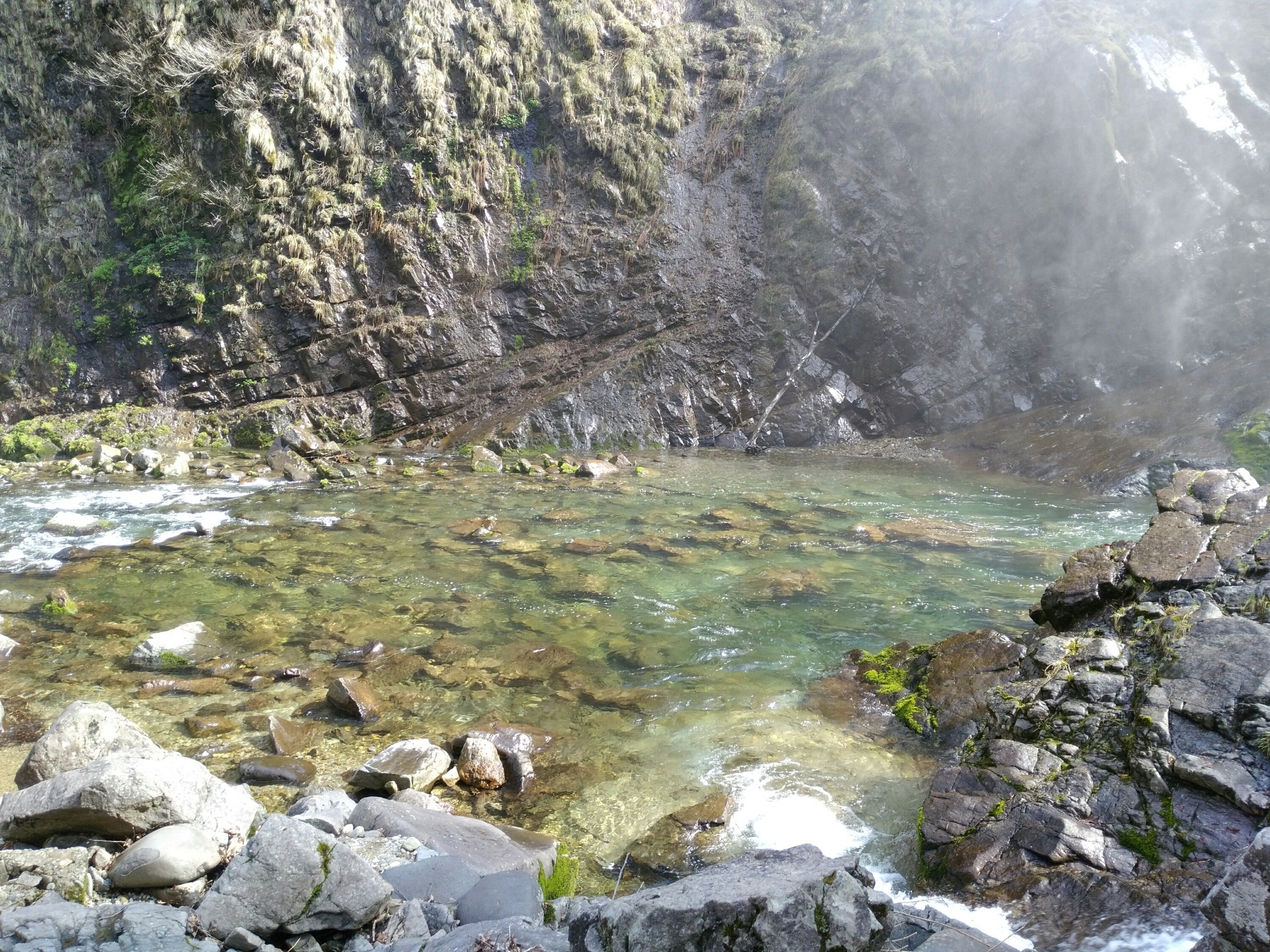 秋保大滝 コバルトグリーンの名取川 秋保大滝 コバルトグリーンの水面