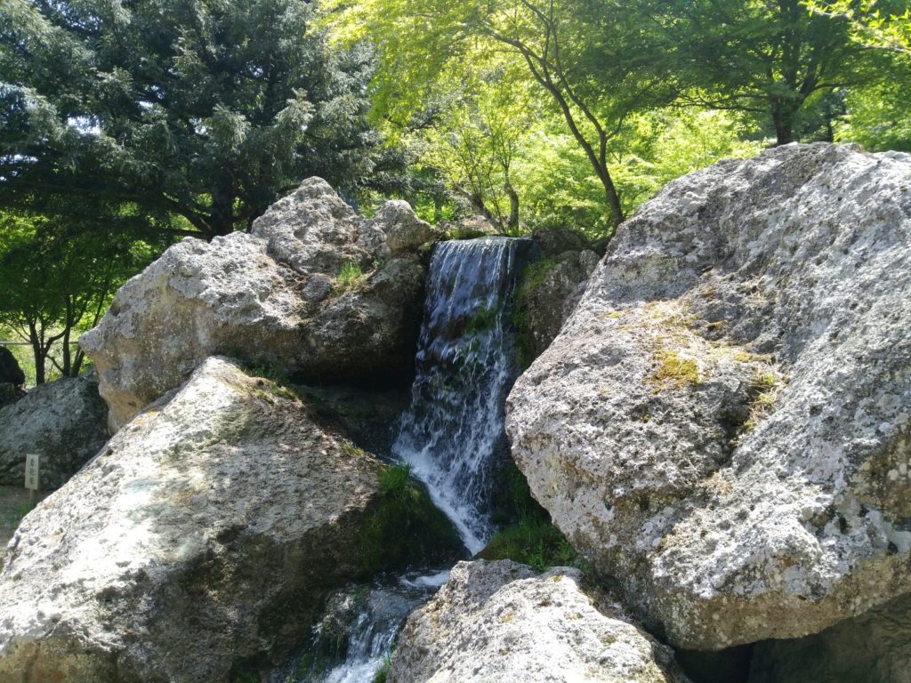 秋保　天守閣自然公園　石組の景の滝