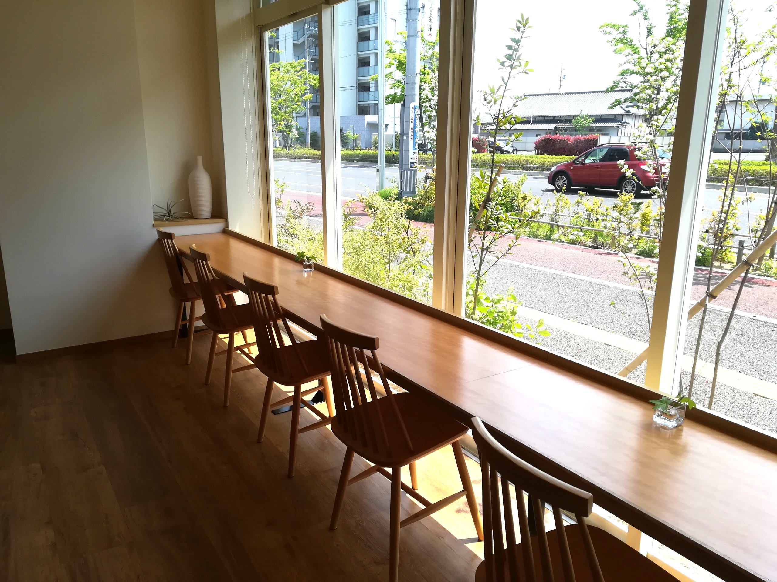 富沢 フィーカ カフェアート 店内 店内1