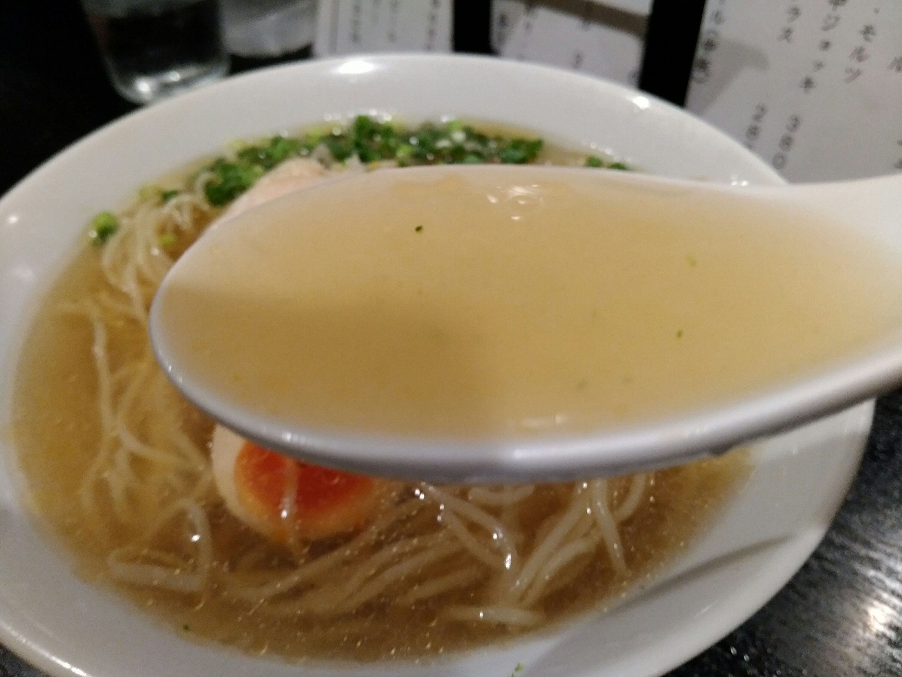 冷やしラーメンのスープ