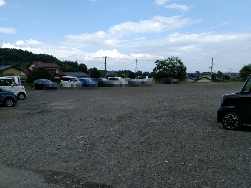 金蛇水神社の駐車場