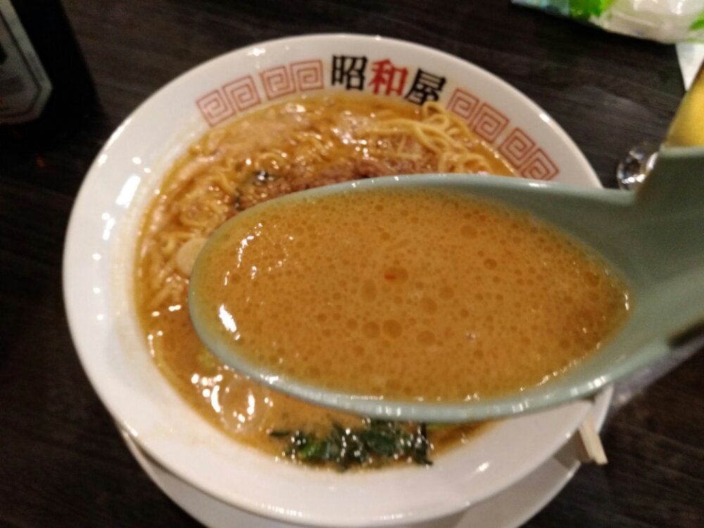 スープ（担々麺）