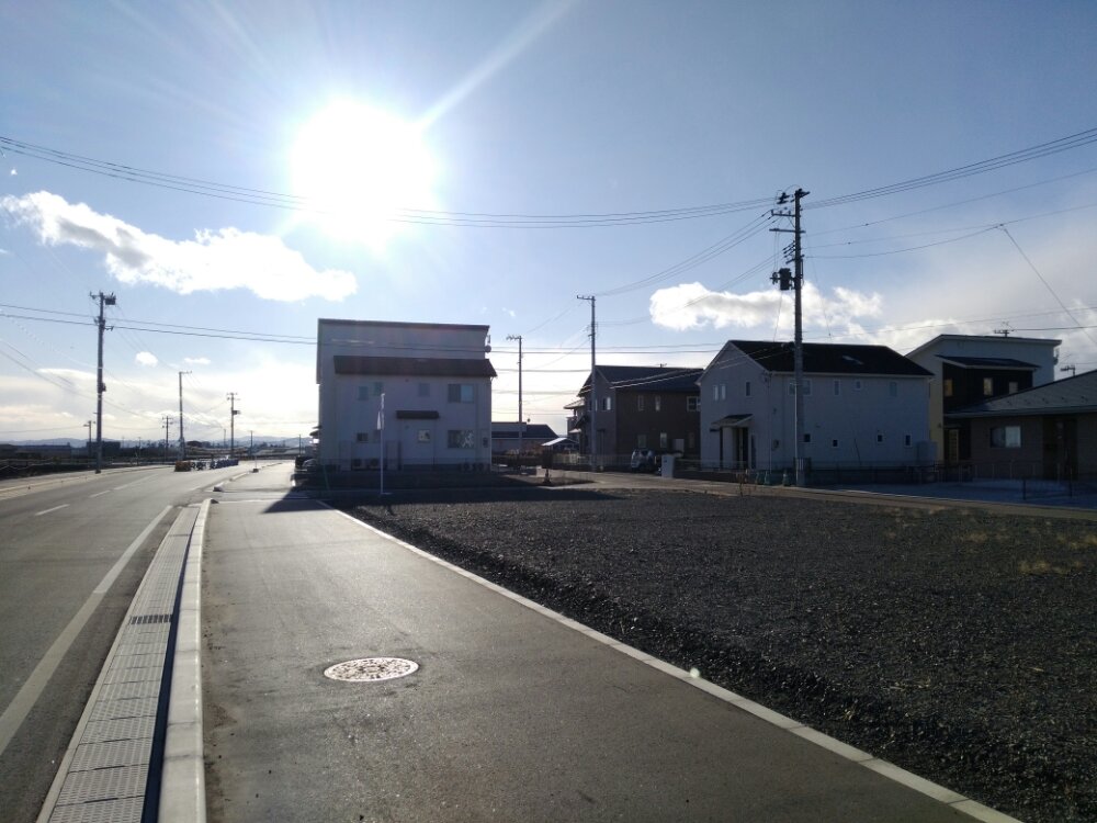 閖上の道路と家