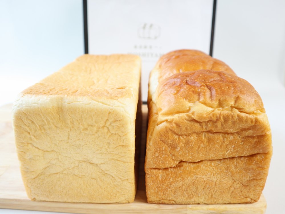ホシヤマ珈琲店の食パン2種