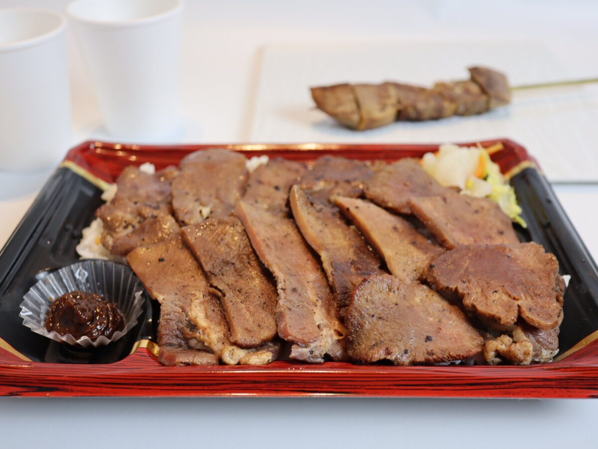 凄すぎ 仙台市泉区 陣中 牛タンスタンド泉店 の満腹弁当 限定メニューもあるよ 仙台南つうしん